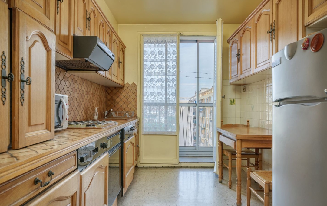 Annonces AUBAGNE : Apartment | MARSEILLE (13005) | 63 m2 | 239 000 € 