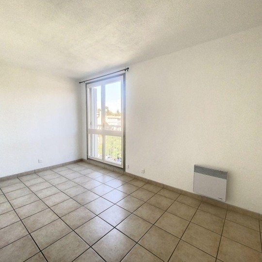  Annonces AUBAGNE : Appartement | MARSEILLE (13013) | 63 m2 | 800 € 