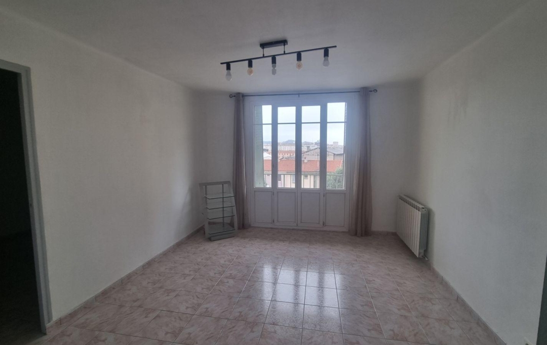 Annonces AUBAGNE : Apartment | MARSEILLE (13014) | 65 m2 | 150 000 € 