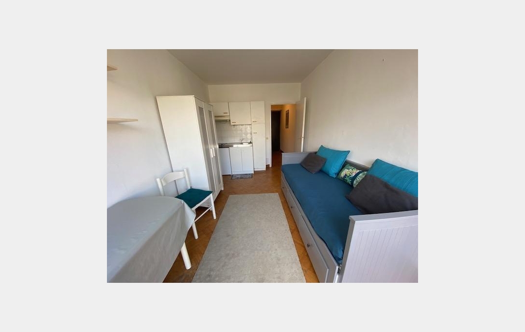 Annonces AUBAGNE : Apartment | MARSEILLE (13005) | 18 m2 | 480 € 