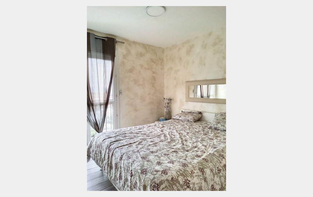 Annonces AUBAGNE : Appartement | MARSEILLE (13011) | 93 m2 | 1 190 € 