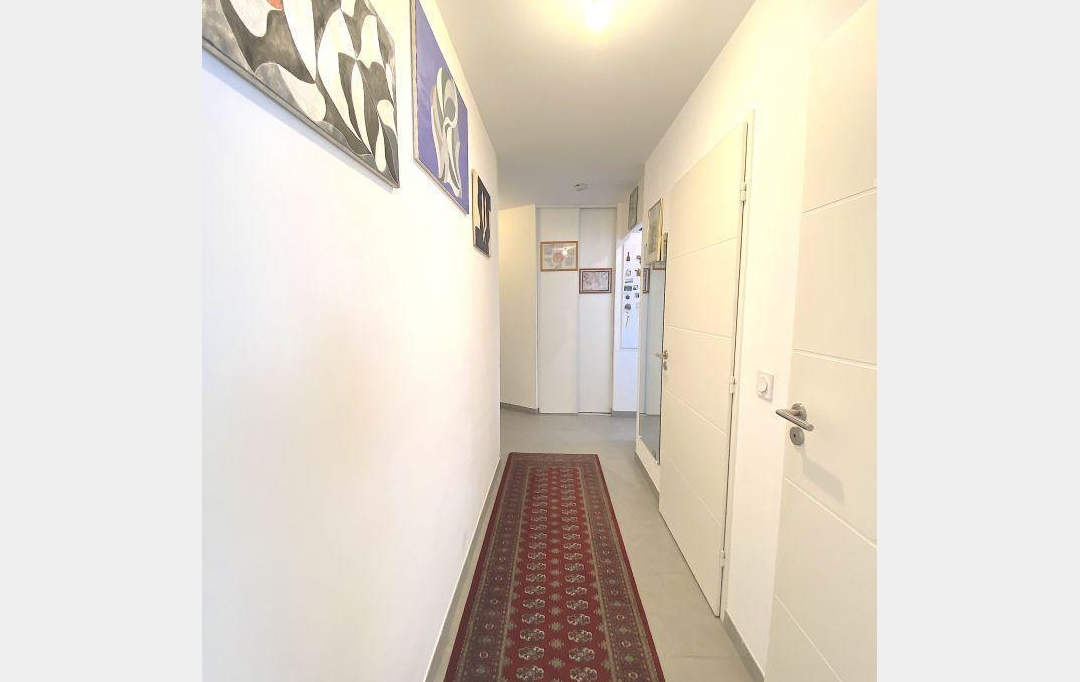 Annonces AUBAGNE : Appartement | MARSEILLE (13004) | 65 m2 | 235 000 € 