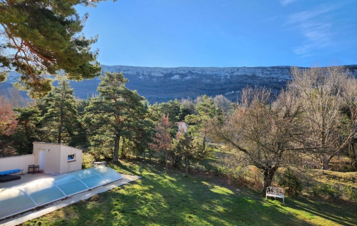 Villa   PLAN-D'AUPS-SAINTE-BAUME  186 m2 650 000 € 